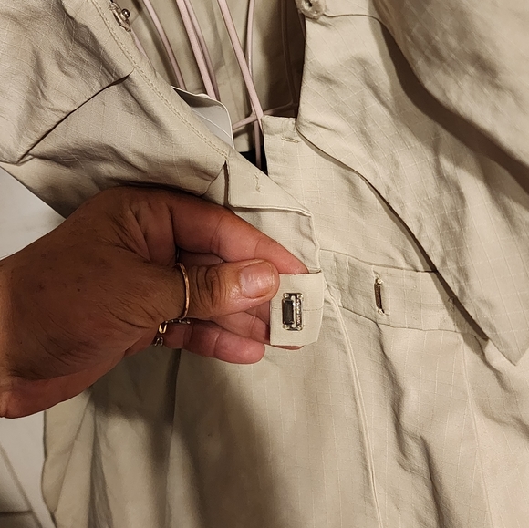 AUTHENTIC LOUIS VUITTON TOP - Picture 8 of 16